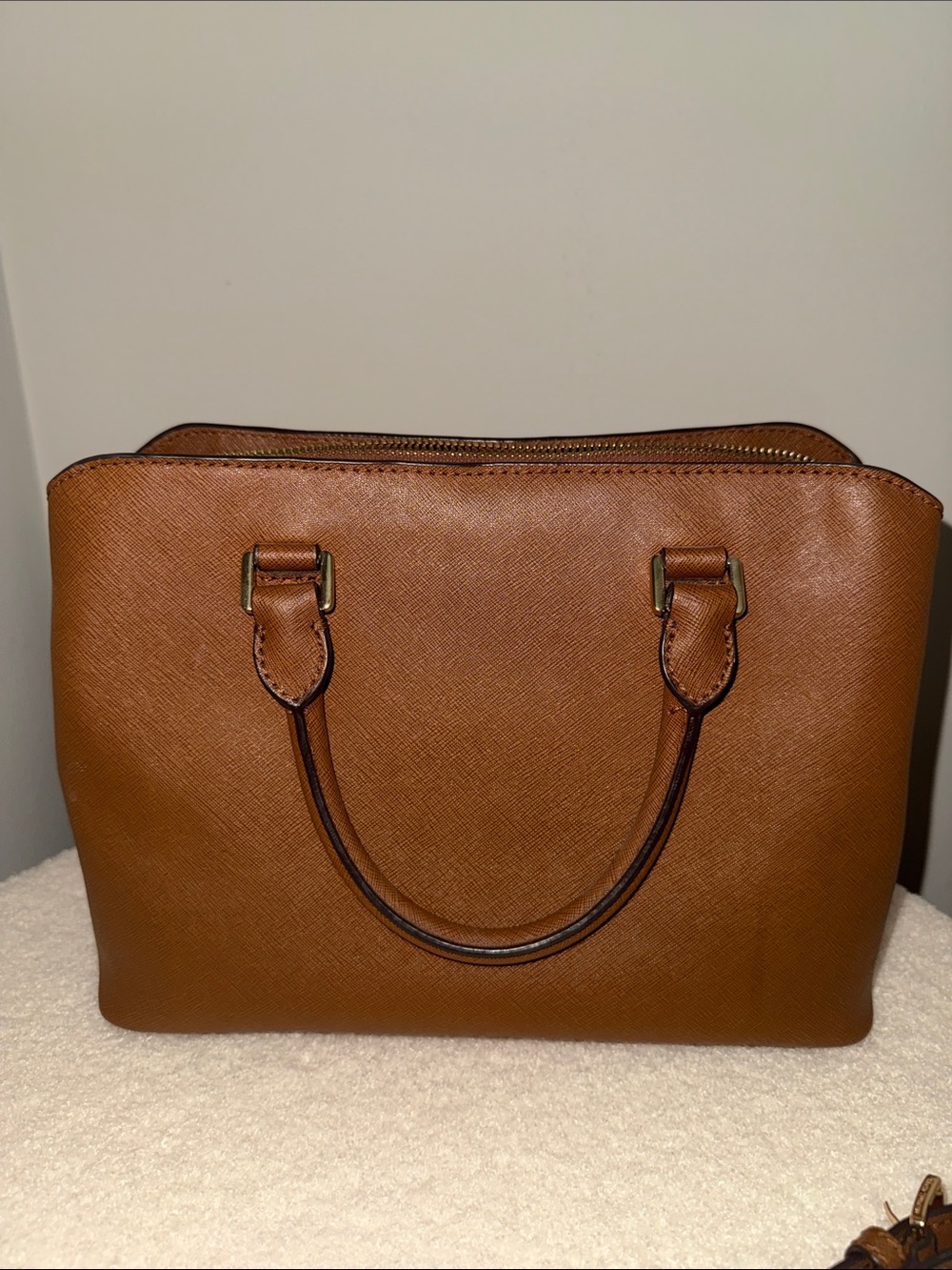 Michael Kors Tan Saffiano Leather Crossbody Satchel with Gold Hardware - Picture 2 of 9